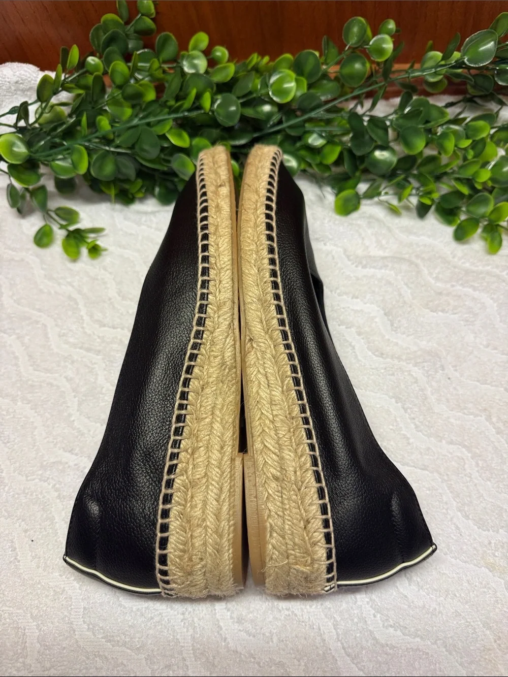 NWOB! Everlane Black Leather Espadrille Flats with Jute Trim - Picture 5 of 11